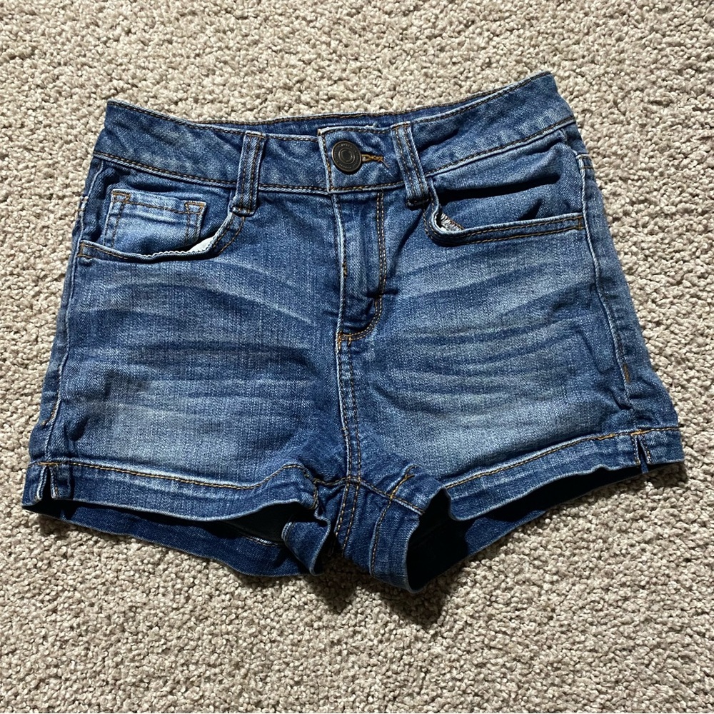 girl shorts